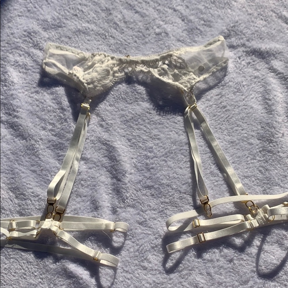 White Lace Lingerie Garter With Gold Details